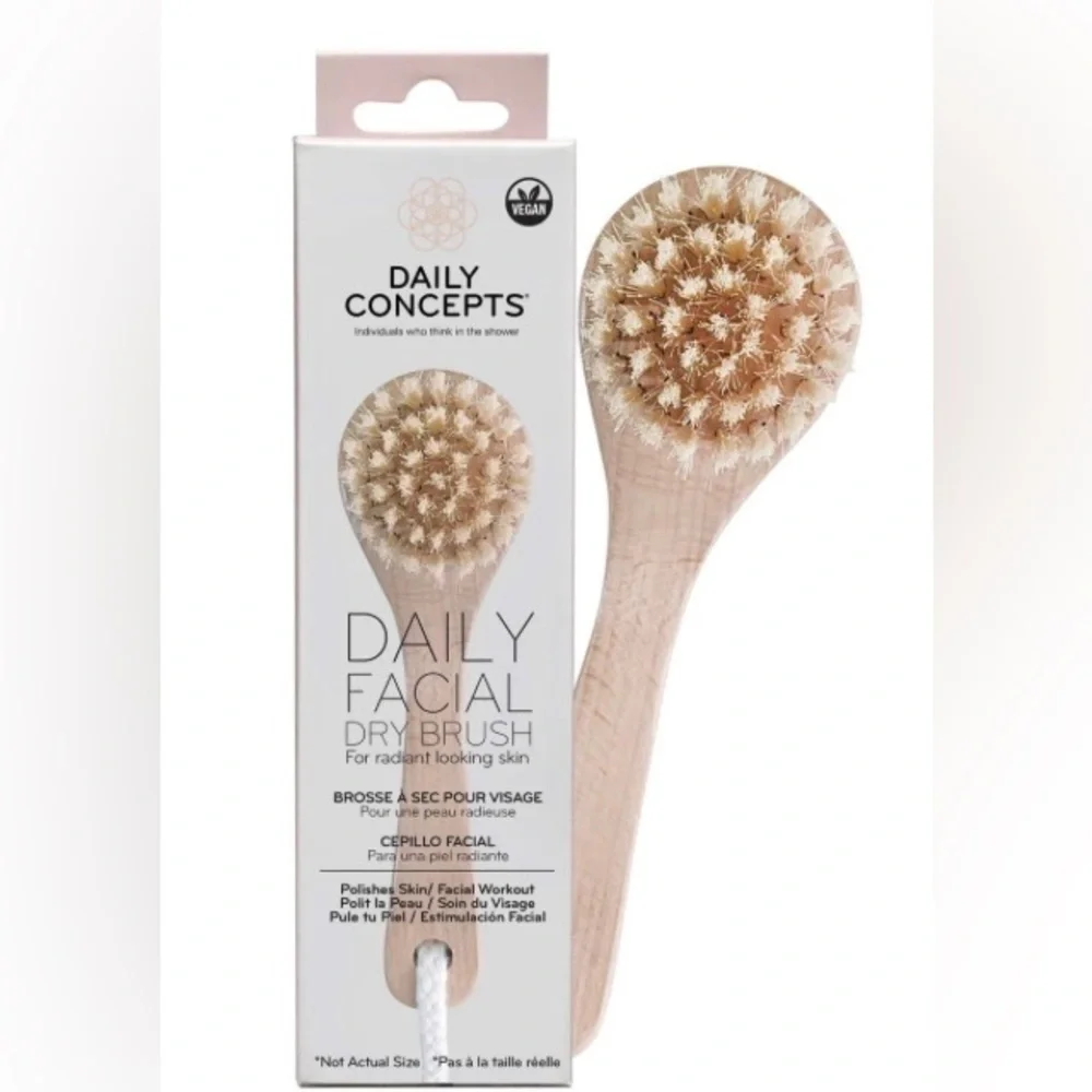 🖤 FACE IT- you’re beautiful!  Facial mini scrubber AND facial dry brush.